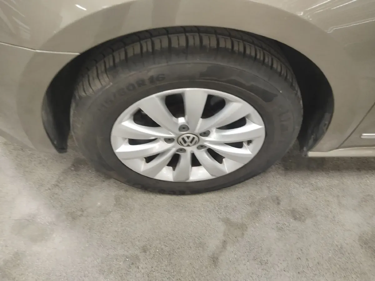 2015 Volkswagen Passat 1.8T 160HP L4 7DCT,autocango,china used car exporter,china ev exporter,chinese used car exporter,chinese used ev exporter