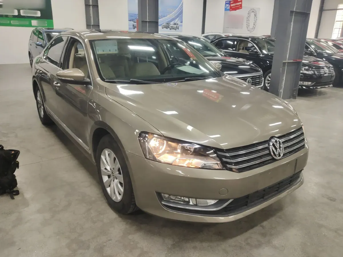 2015 Volkswagen Passat 1.8T 160HP L4 7DCT,autocango,china used car exporter,china ev exporter,chinese used car exporter,chinese used ev exporter