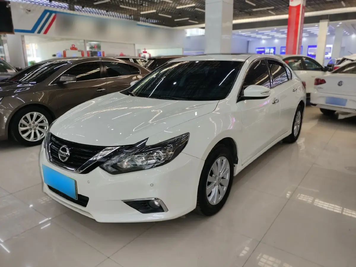 2016 Nissan Teana 2.0L 150HP L4 CVT