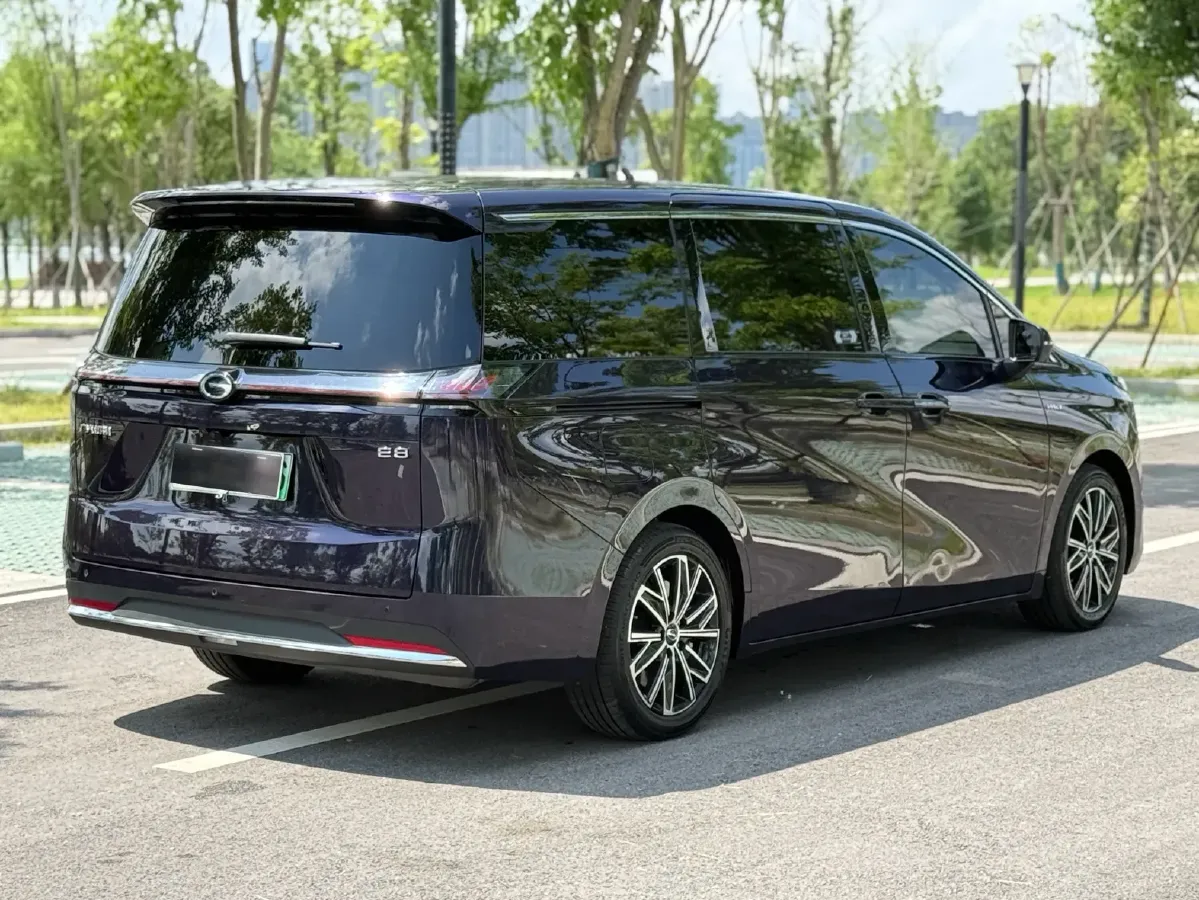 2024 GAC Trumpchi E8 2.0L 140HP L4 2DHT PHEV 25.57KWH,autocango,china used car exporter,china ev exporter,chinese used car exporter,chinese used ev exporter