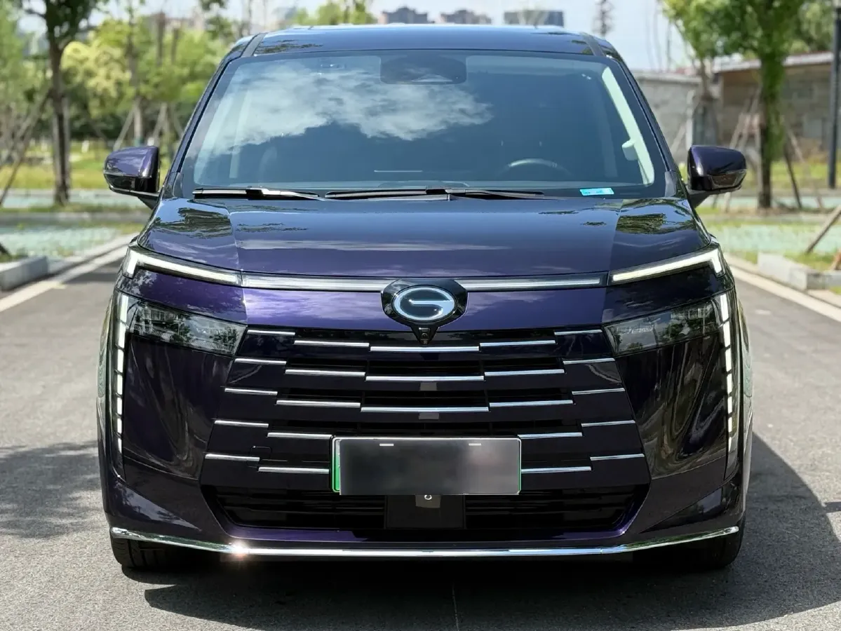 2024 GAC Trumpchi E8 2.0L 140HP L4 2DHT PHEV 25.57KWH,autocango,china used car exporter,china ev exporter,chinese used car exporter,chinese used ev exporter