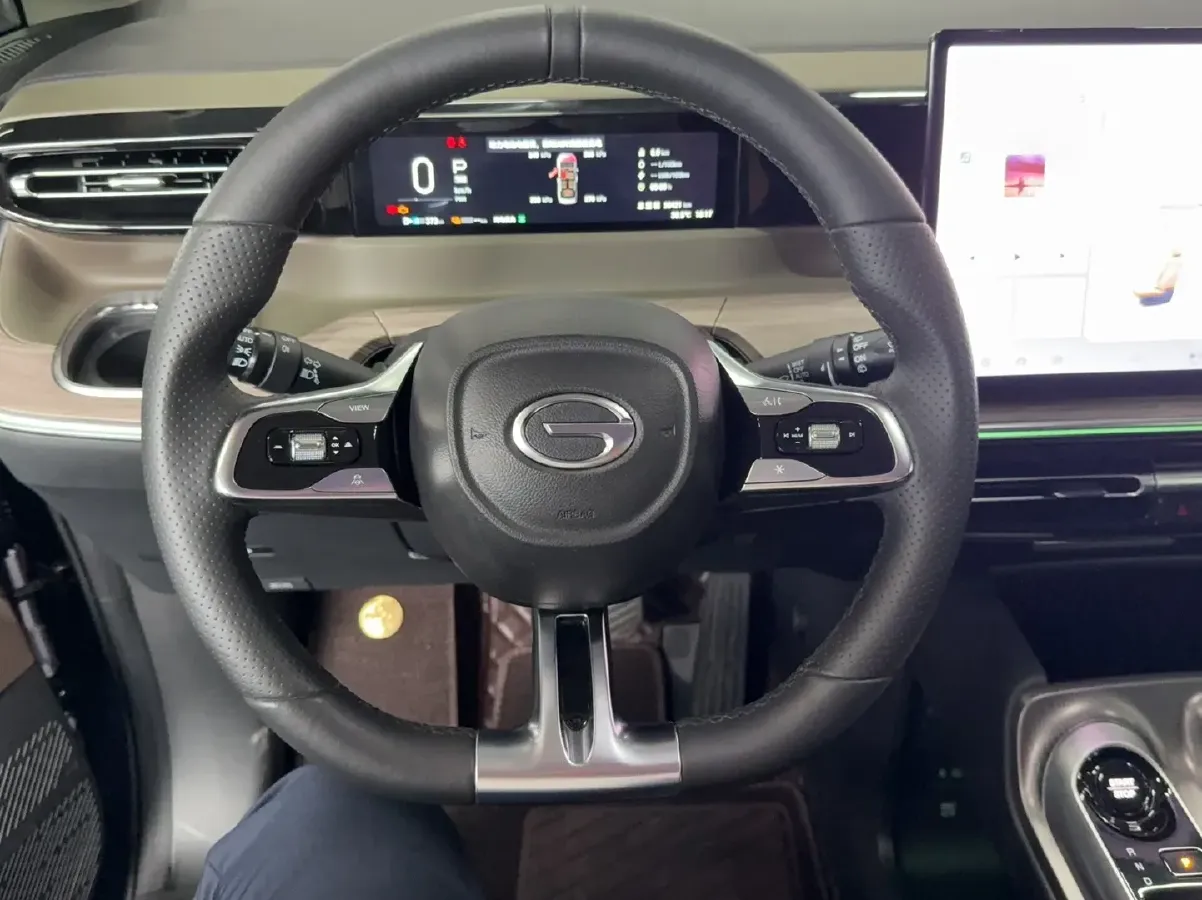 2024 GAC Trumpchi E8 2.0L 140HP L4 2DHT PHEV 25.57KWH,autocango,china used car exporter,china ev exporter,chinese used car exporter,chinese used ev exporter