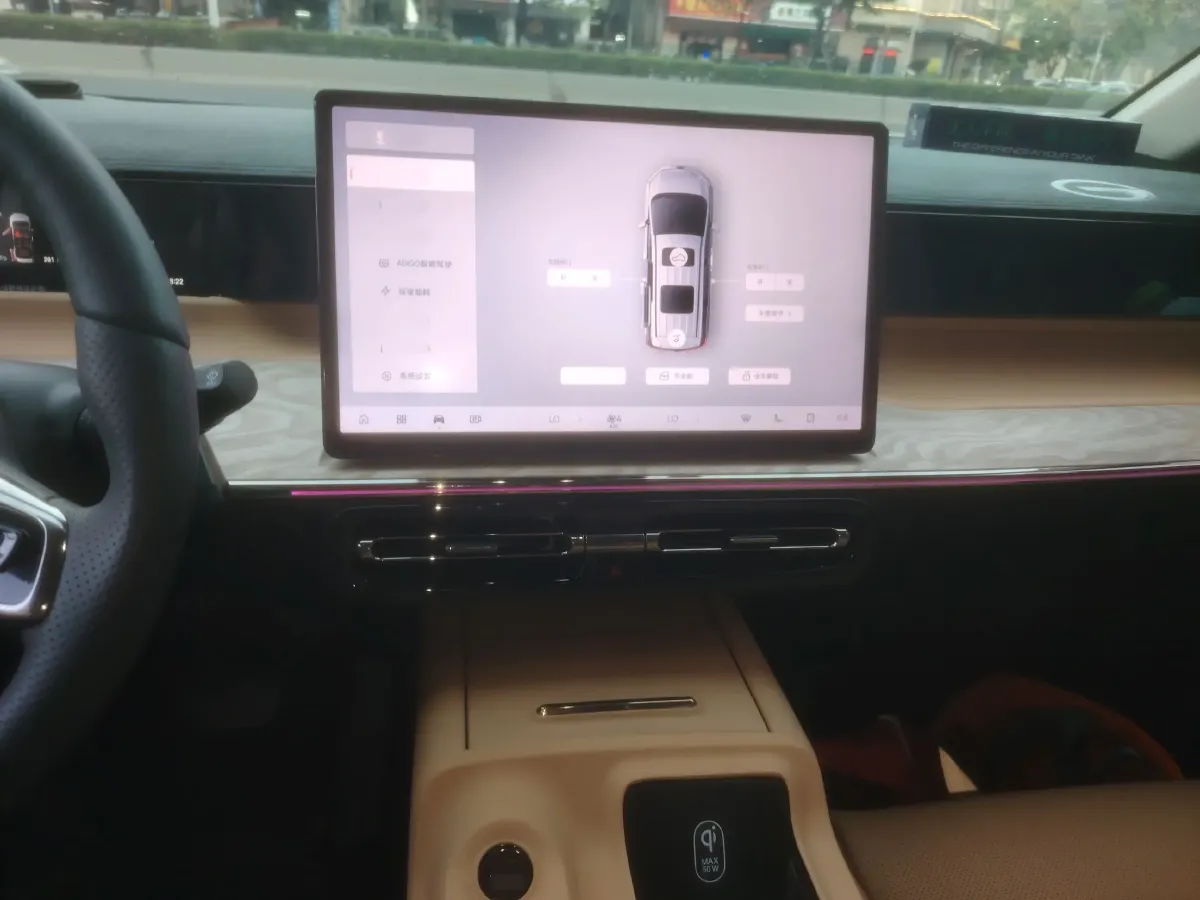 2024 GAC Trumpchi E8 2.0L 140HP L4 2DHT PHEV 25.57KWH,autocango,china used car exporter,china ev exporter,chinese used car exporter,chinese used ev exporter