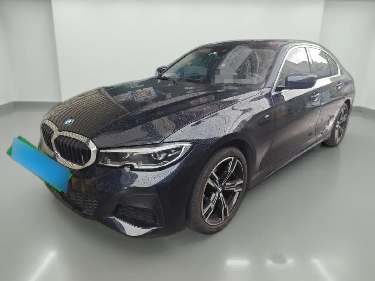 2022 BMW 3 Series 2.0T 184HP L4 8AT