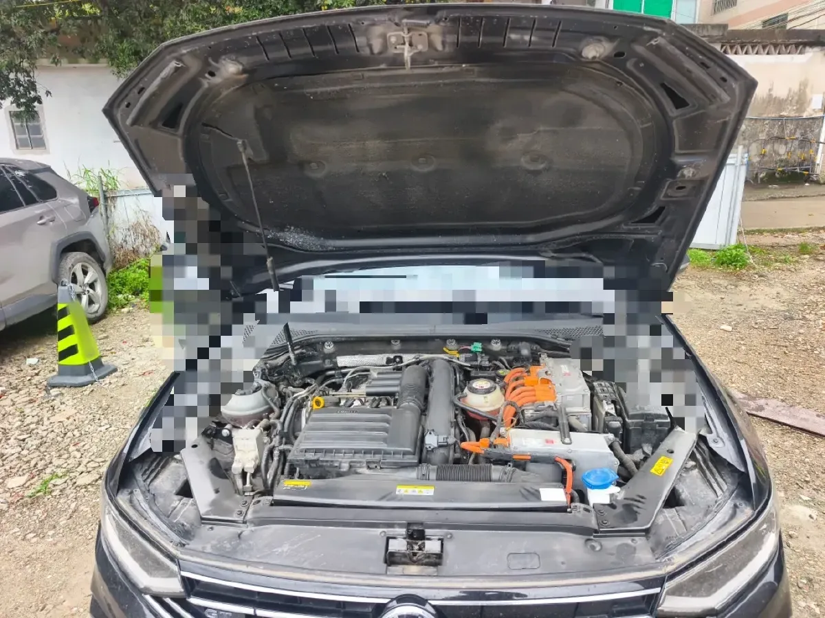 2020 Volkswagen Magotan GTE 1.4T 150HP L4 6DCT PHEV 13KWH,autocango,china used car exporter,china ev exporter,chinese used car exporter,chinese used ev exporter