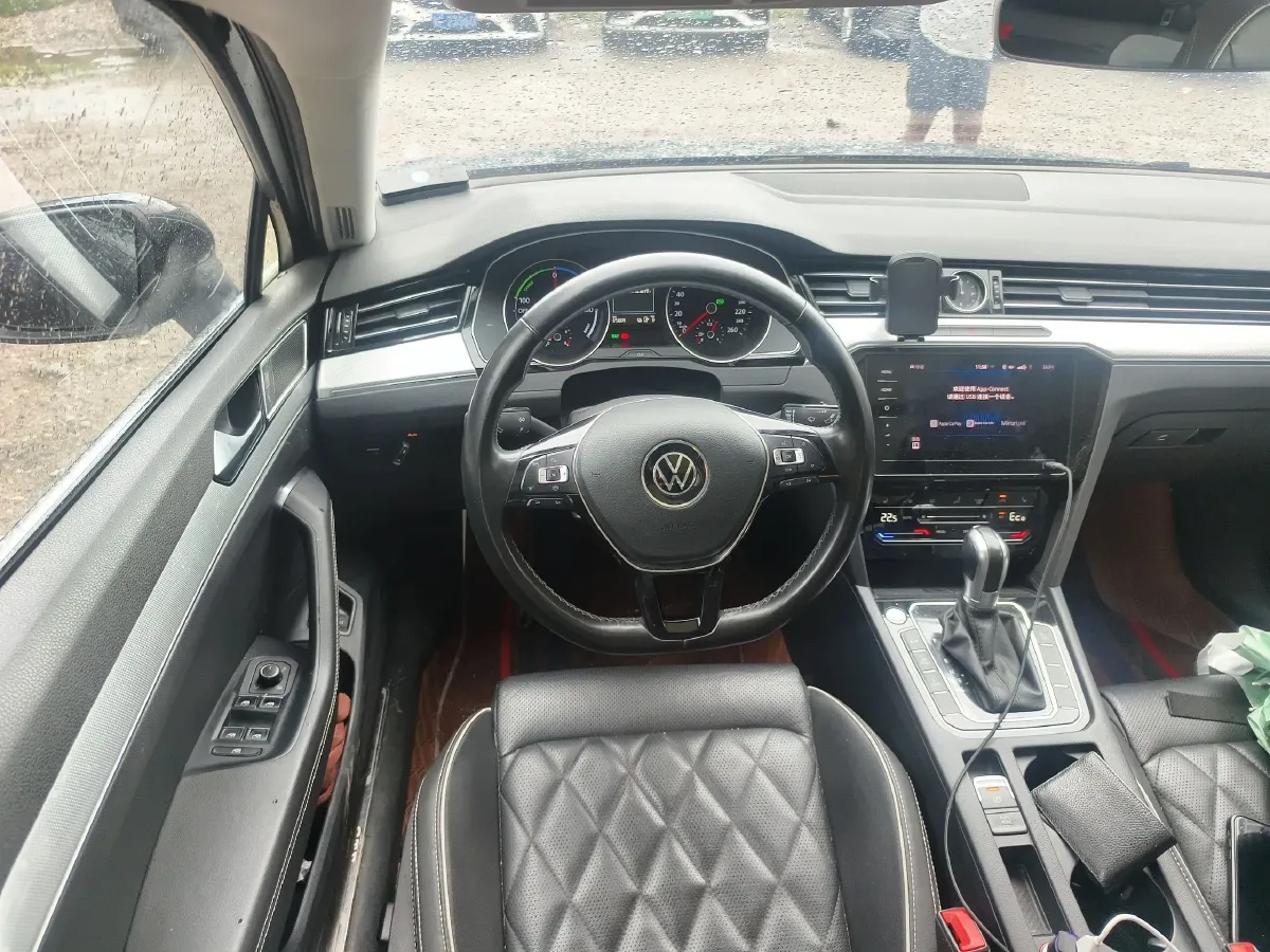 2020 Volkswagen Magotan GTE 1.4T 150HP L4 6DCT PHEV 13KWH,autocango,china used car exporter,china ev exporter,chinese used car exporter,chinese used ev exporter