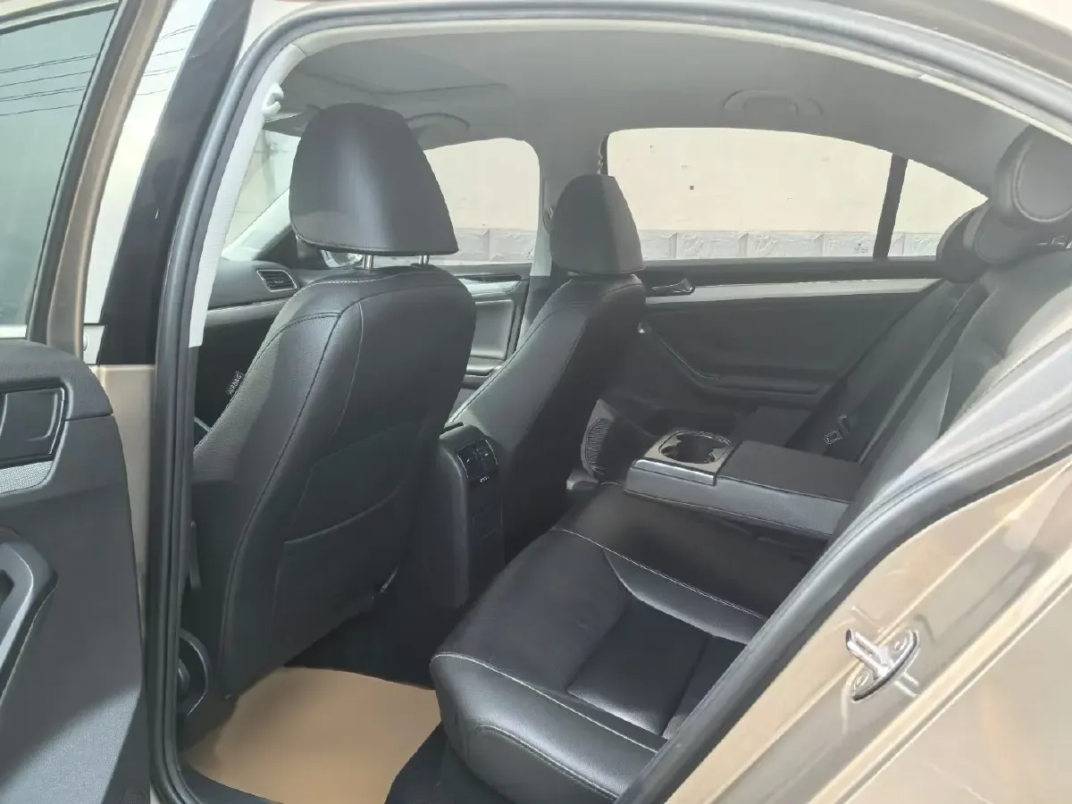 2018 Volkswagen Sagitar 1.6L 110HP L4 6AT,autocango,china used car exporter,china ev exporter,chinese used car exporter,chinese used ev exporter