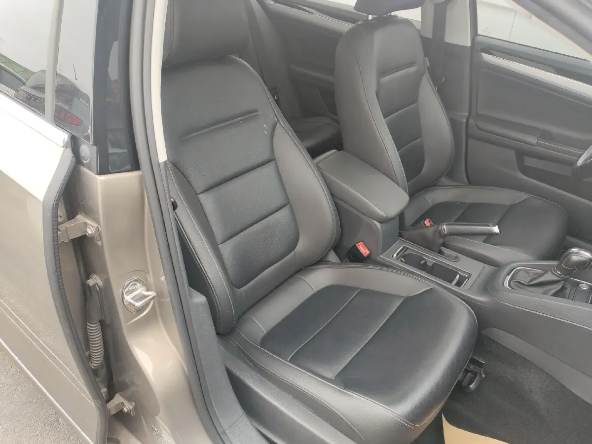 2018 Volkswagen Sagitar 1.6L 110HP L4 6AT,autocango,china used car exporter,china ev exporter,chinese used car exporter,chinese used ev exporter