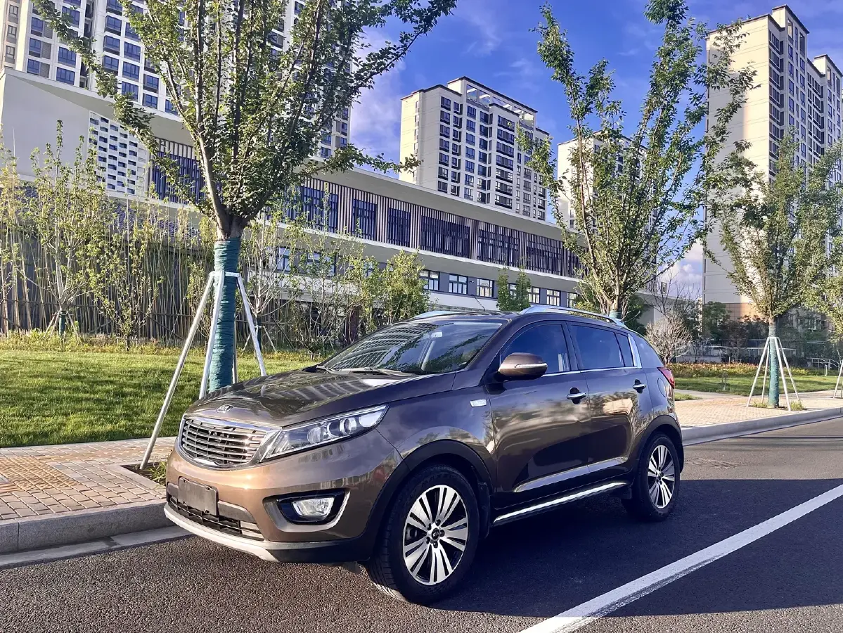 2015 Kia Sportage R 2.0L 165HP L4 6AT