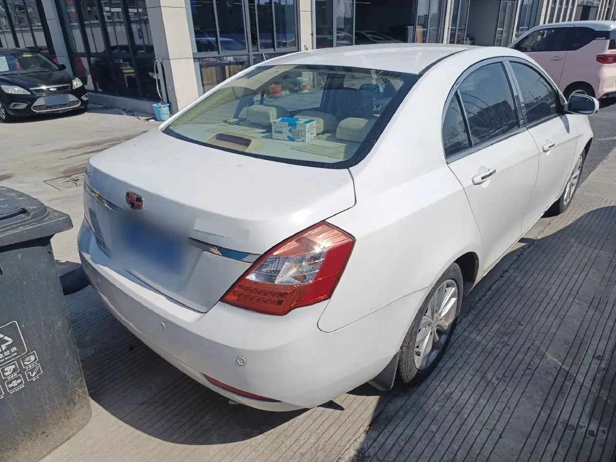 2013 Geely Emgrand Classic 1.5L 109HP L4 5MT,autocango,china used car exporter,china ev exporter,chinese used car exporter,chinese used ev exporter