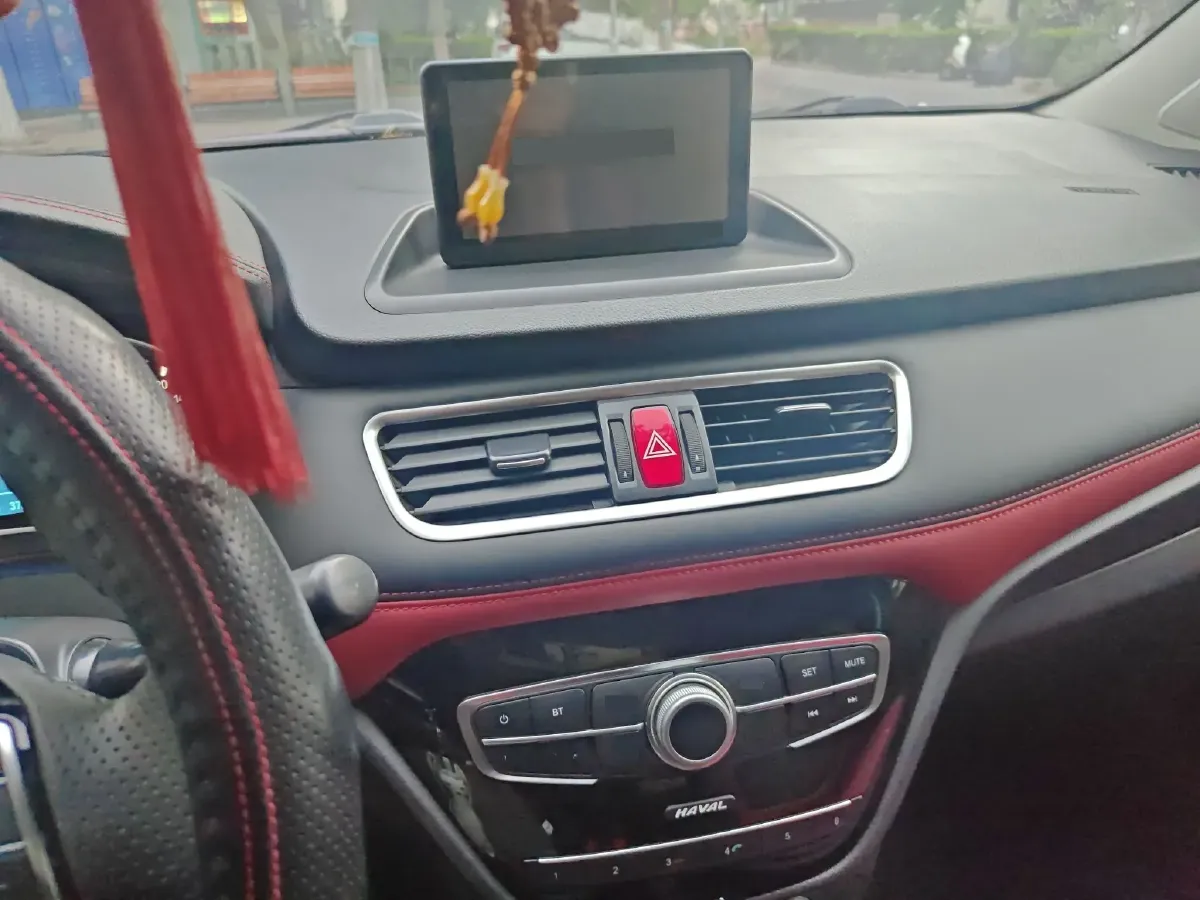 2017 Haval H1 1.5L 106HP L4 6AMT,autocango,china used car exporter,china ev exporter,chinese used car exporter,chinese used ev exporter