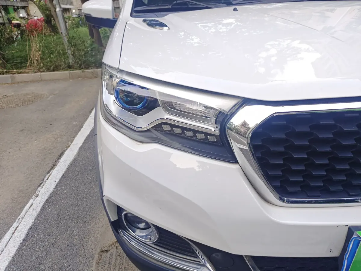2017 Haval H1 1.5L 106HP L4 6AMT,autocango,china used car exporter,china ev exporter,chinese used car exporter,chinese used ev exporter