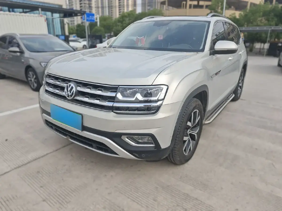 2017 Volkswagen Teramont 2.0T 220HP L4 7DCT