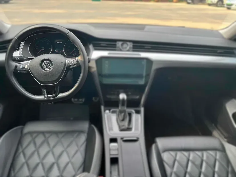 2020 Volkswagen Magotan GTE 1.4T 150HP L4 6DCT PHEV 13KWH,autocango,china used car exporter,china ev exporter,chinese used car exporter,chinese used ev exporter