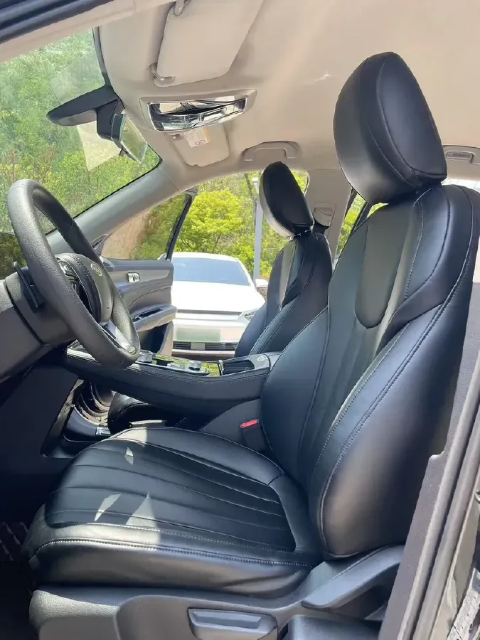 2021 Ford Equator 2.0T 224HP L4 6DCT,autocango,china used car exporter,china ev exporter,chinese used car exporter,chinese used ev exporter