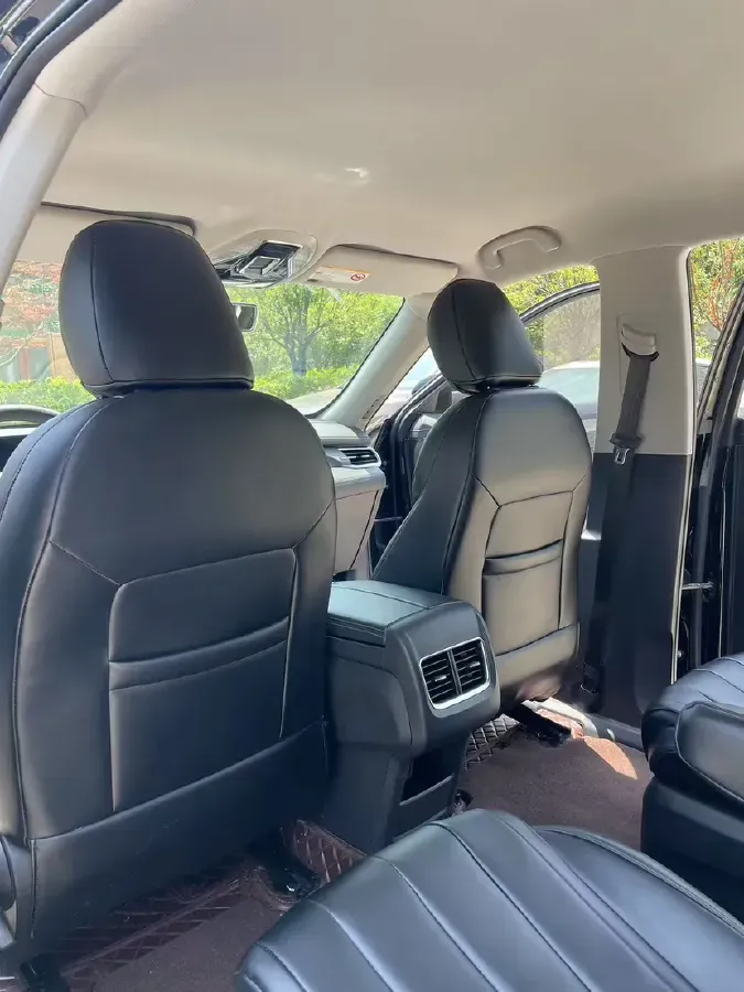 2021 Ford Equator 2.0T 224HP L4 6DCT,autocango,china used car exporter,china ev exporter,chinese used car exporter,chinese used ev exporter