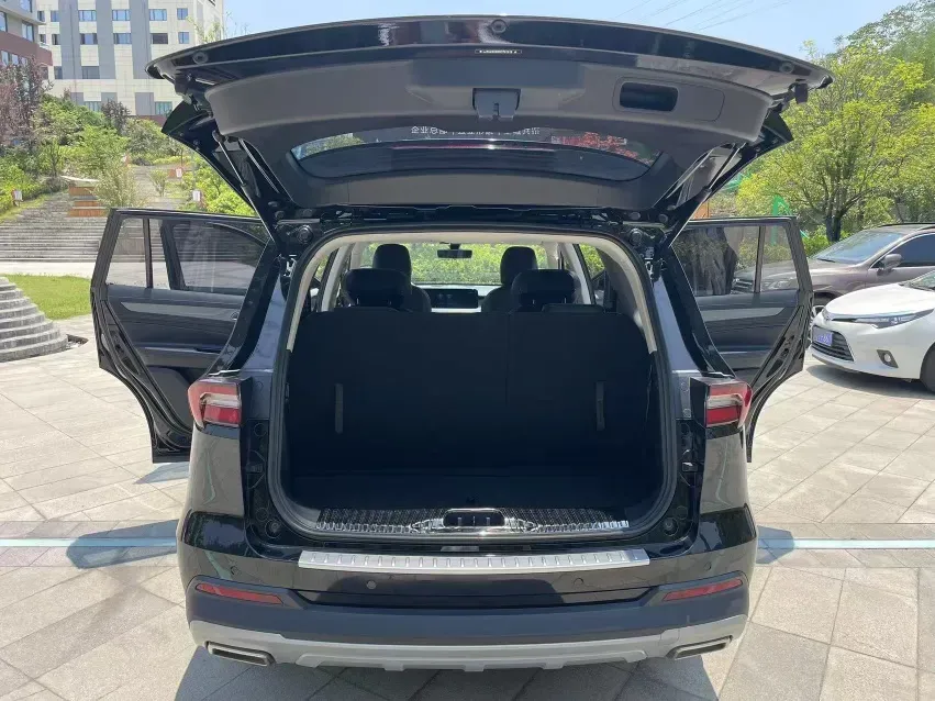 2021 Ford Equator 2.0T 224HP L4 6DCT,autocango,china used car exporter,china ev exporter,chinese used car exporter,chinese used ev exporter