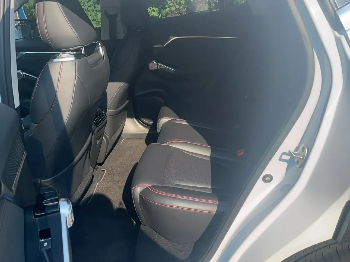 2022 GAC Trumpchi Emkoo 1.5T 177HP L4 7DCT,autocango,china used car exporter,china ev exporter,chinese used car exporter,chinese used ev exporter