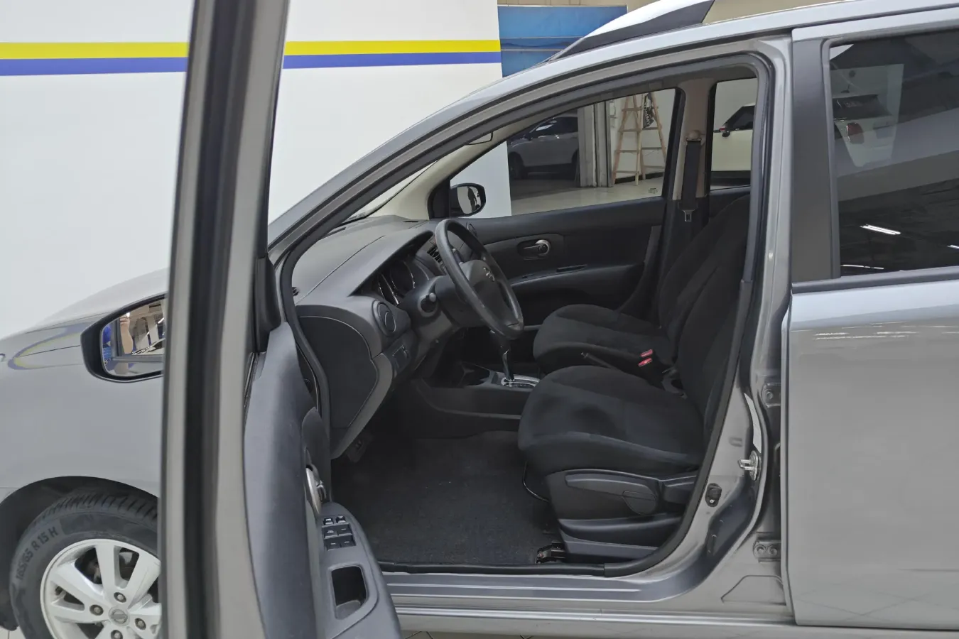 2015 Nissan Livina 1.6L 124HP L4 CVT,autocango,china used car exporter,china ev exporter,chinese used car exporter,chinese used ev exporter