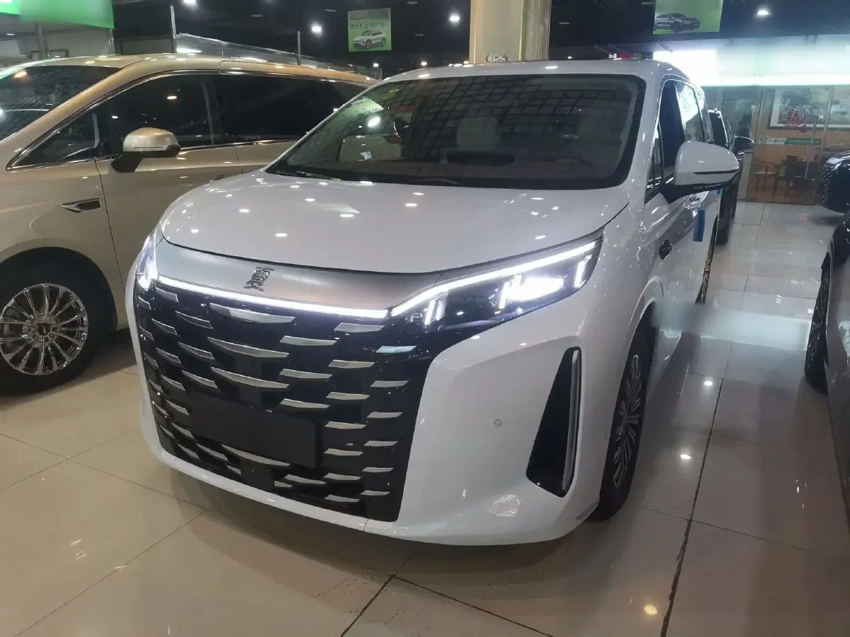 2025 BYD Xia 1.5T 156HP L4 E-CVT PHEV 36.6KWH