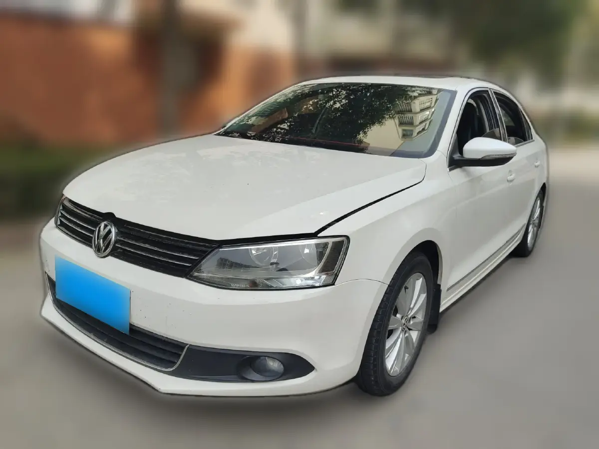 2014 Volkswagen Sagitar 1.6L 105HP L4 6AT