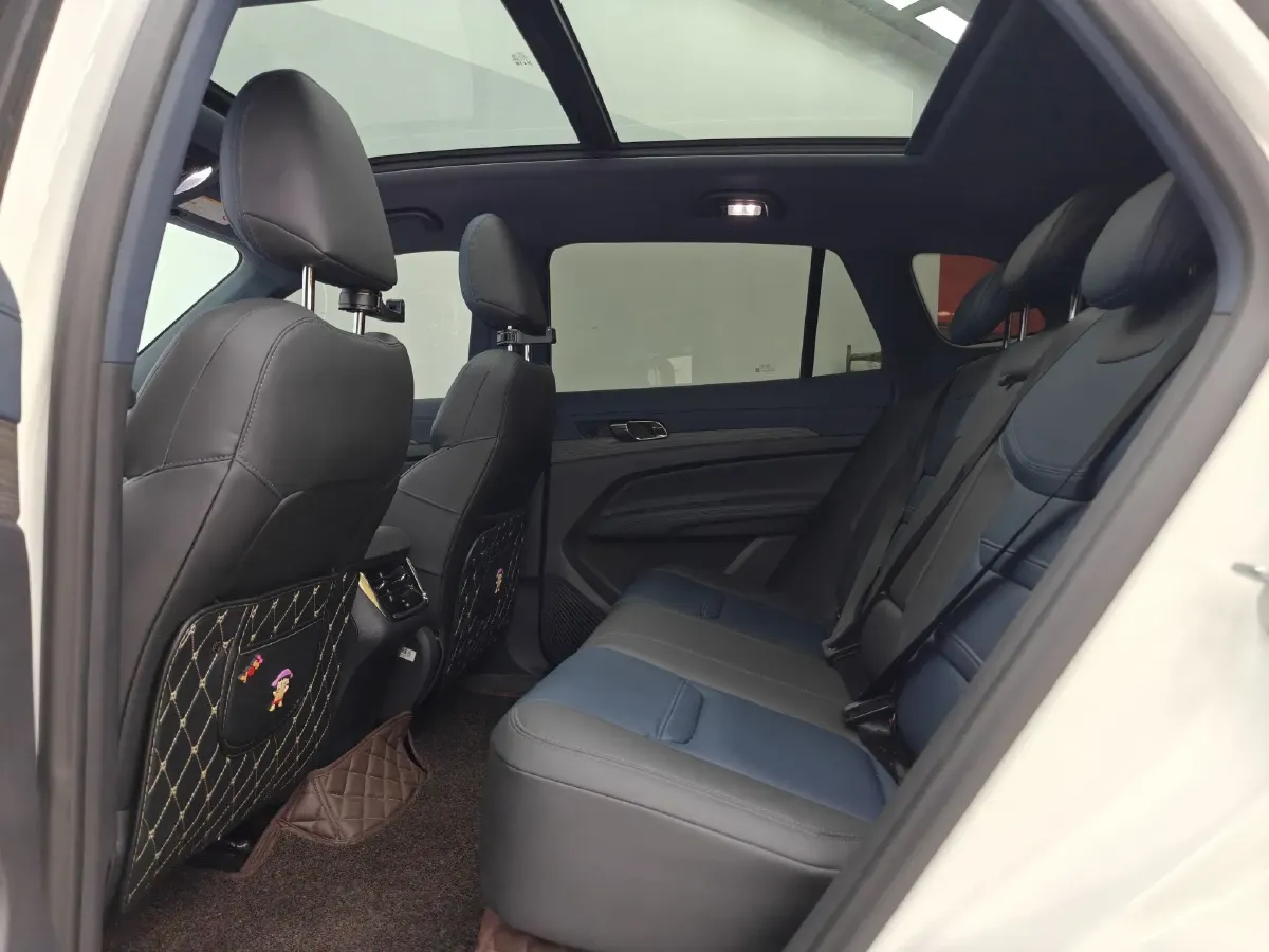 2022 Ford Equator Sport 1.5T 170HP L4 7DCT,autocango,china used car exporter,china ev exporter,chinese used car exporter,chinese used ev exporter