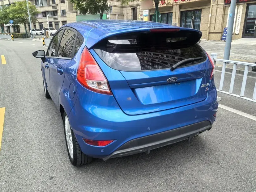 2013 Ford Fiesta 1.5L 110HP L4 6DCT,autocango,china used car exporter,china ev exporter,chinese used car exporter,chinese used ev exporter