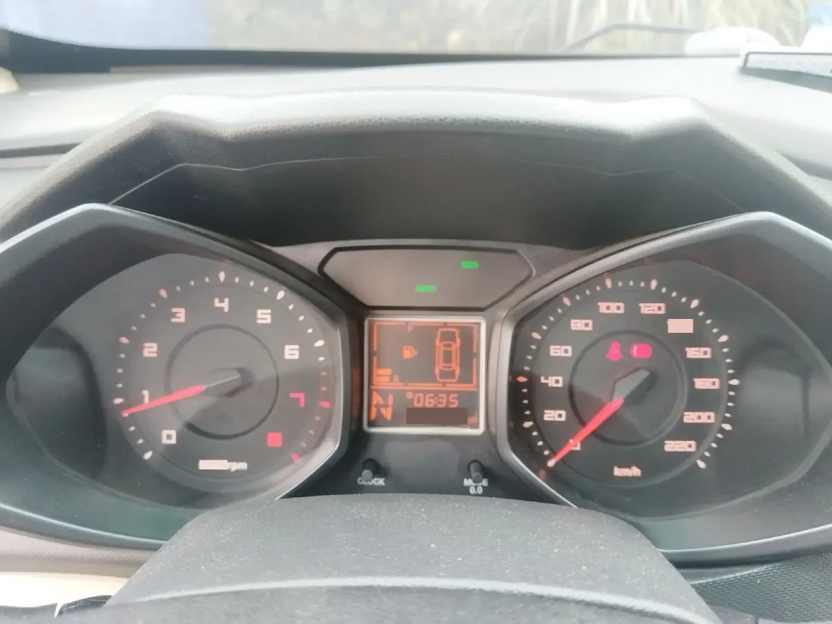 2013 Chery Fulwin 2 1.5L 109HP L4 5AMT,autocango,china used car exporter,china ev exporter,chinese used car exporter,chinese used ev exporter