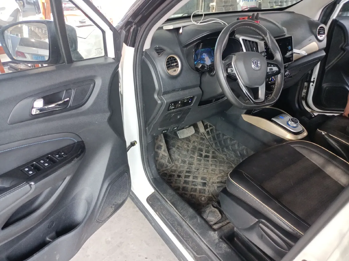 2019 ChangAn CS15 EV BEV,autocango,china used car exporter,china ev exporter,chinese used car exporter,chinese used ev exporter