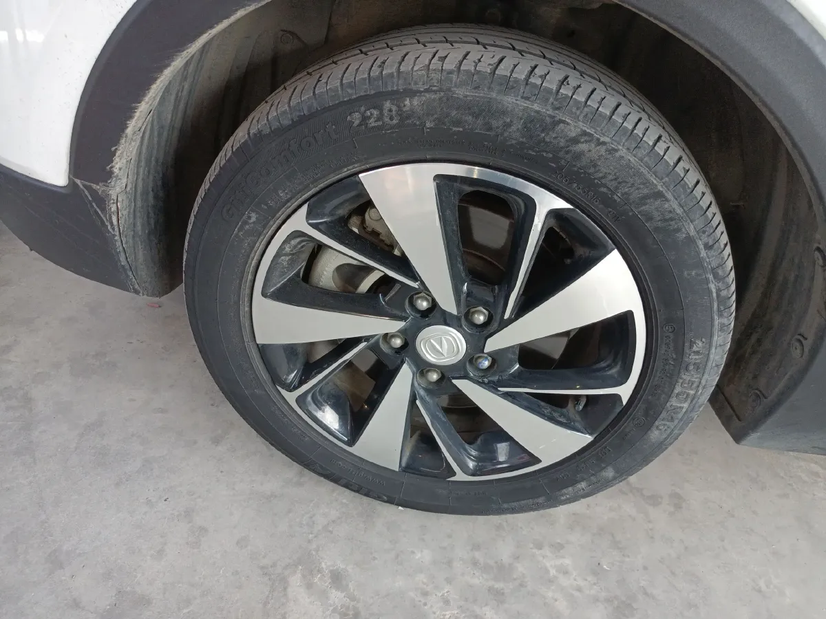 2019 ChangAn CS15 EV BEV,autocango,china used car exporter,china ev exporter,chinese used car exporter,chinese used ev exporter