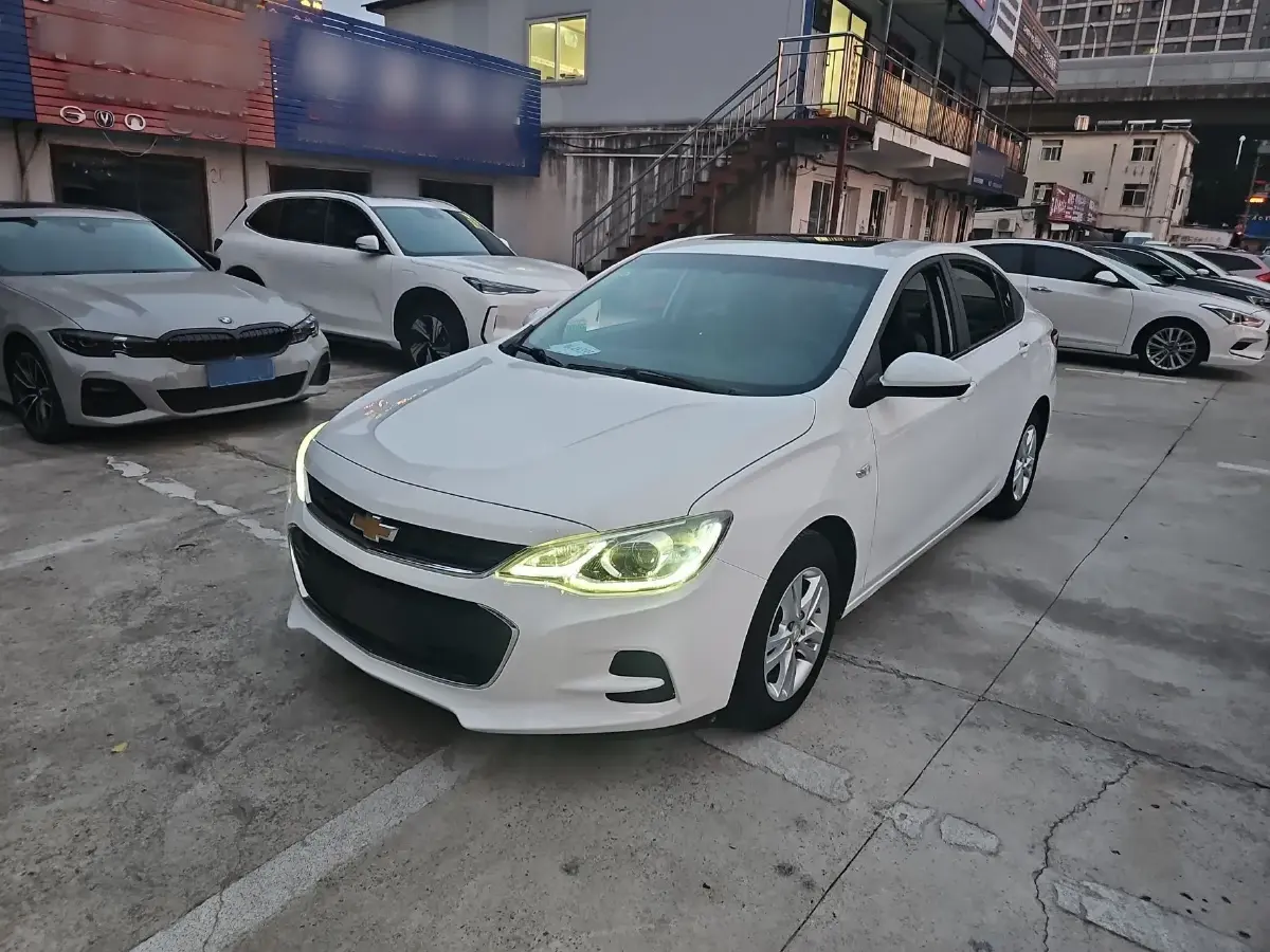 2016 Chevrolet Cavalier 1.5L 113HP L4 6AT