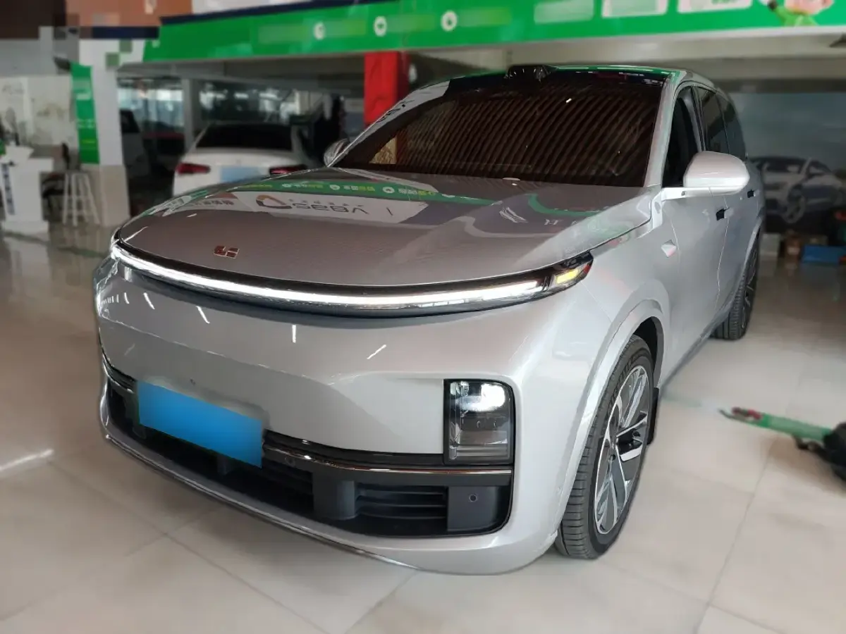 2022 Li L9 Range Extended 154HP REEV 42.6KWH
