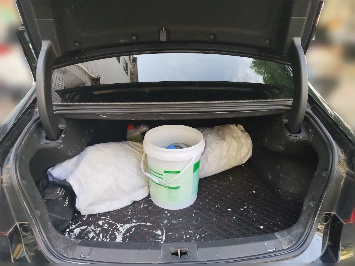 2017 GAC Trumpchi GA8 2.0T 197HP L4 6AT,autocango,china used car exporter,china ev exporter,chinese used car exporter,chinese used ev exporter