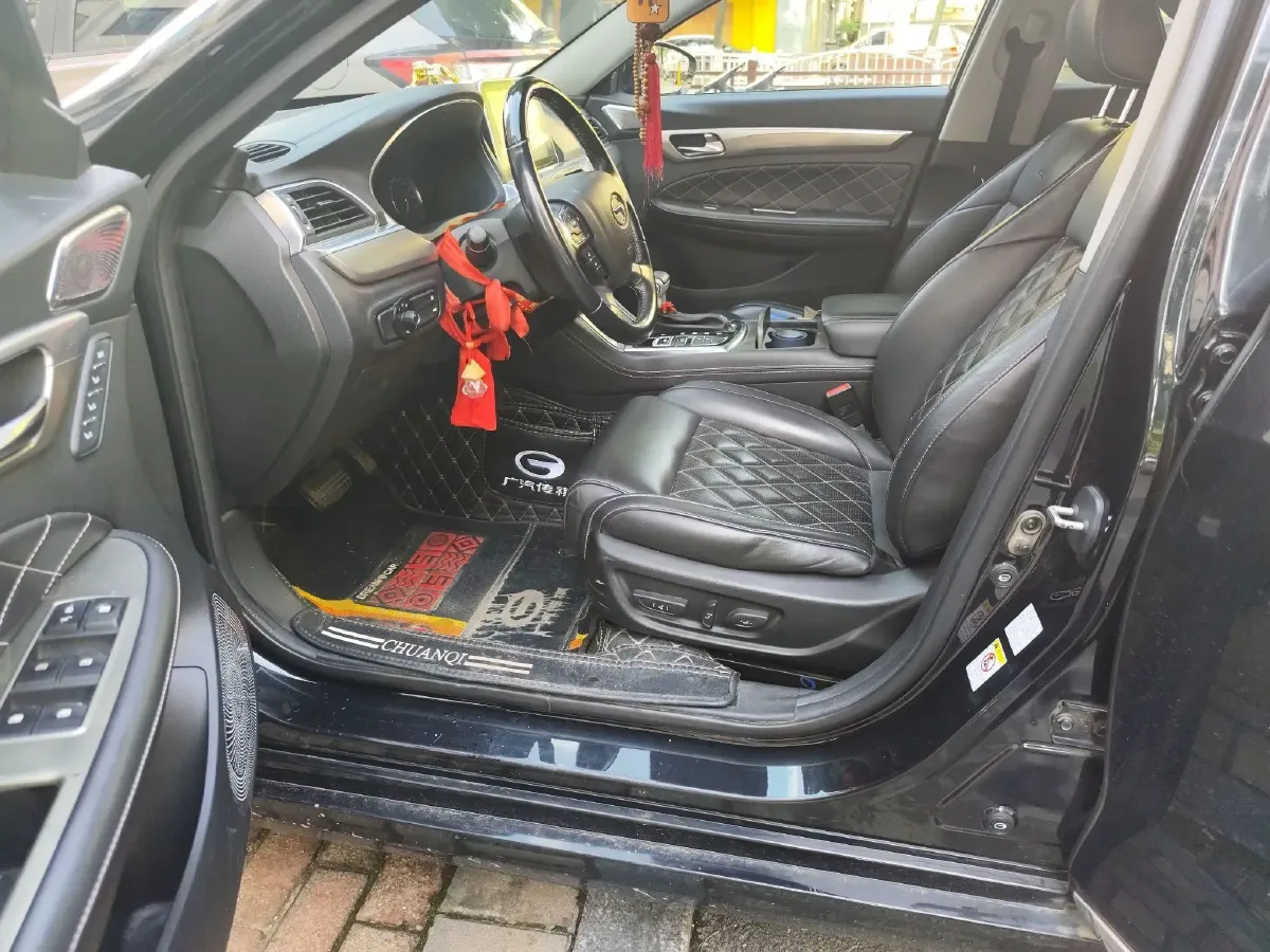 2017 GAC Trumpchi GA8 2.0T 197HP L4 6AT,autocango,china used car exporter,china ev exporter,chinese used car exporter,chinese used ev exporter