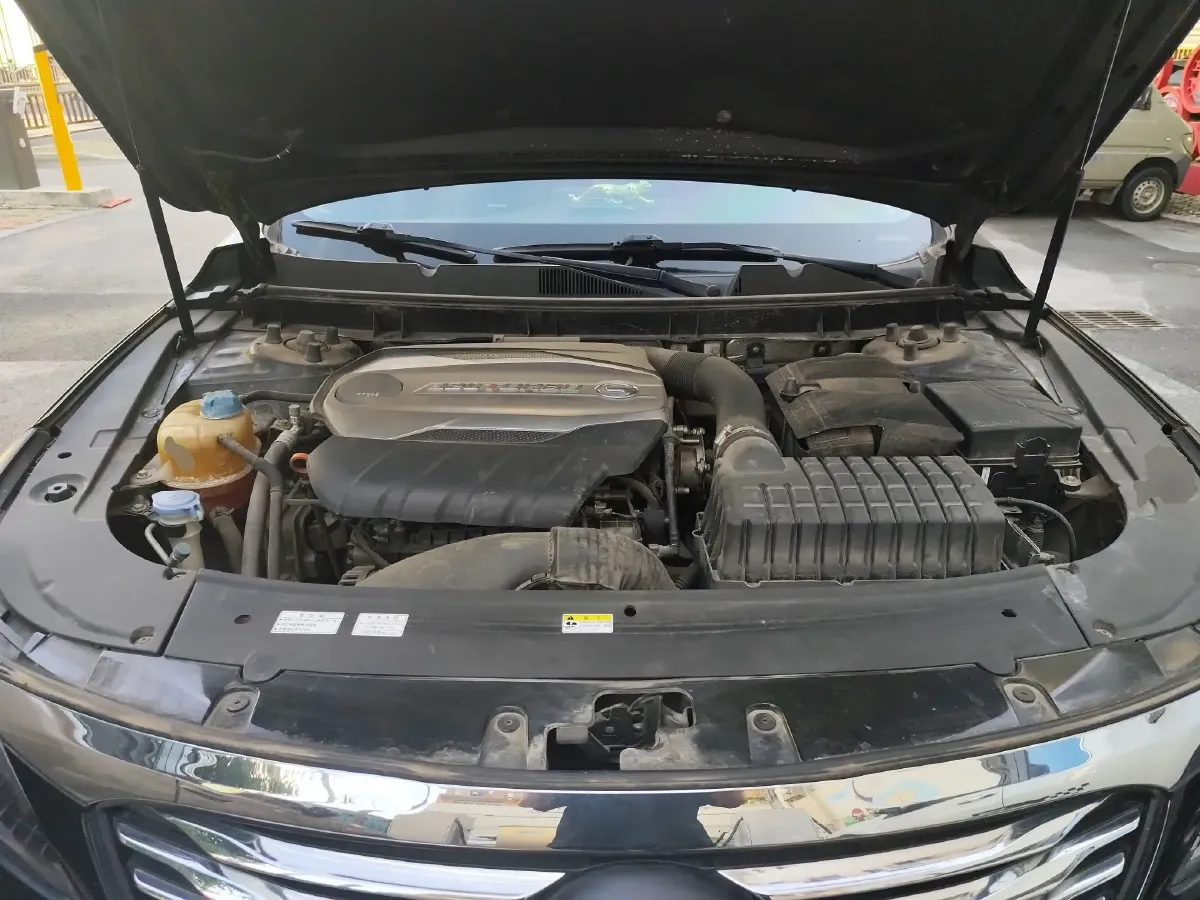 2017 GAC Trumpchi GA8 2.0T 197HP L4 6AT,autocango,china used car exporter,china ev exporter,chinese used car exporter,chinese used ev exporter