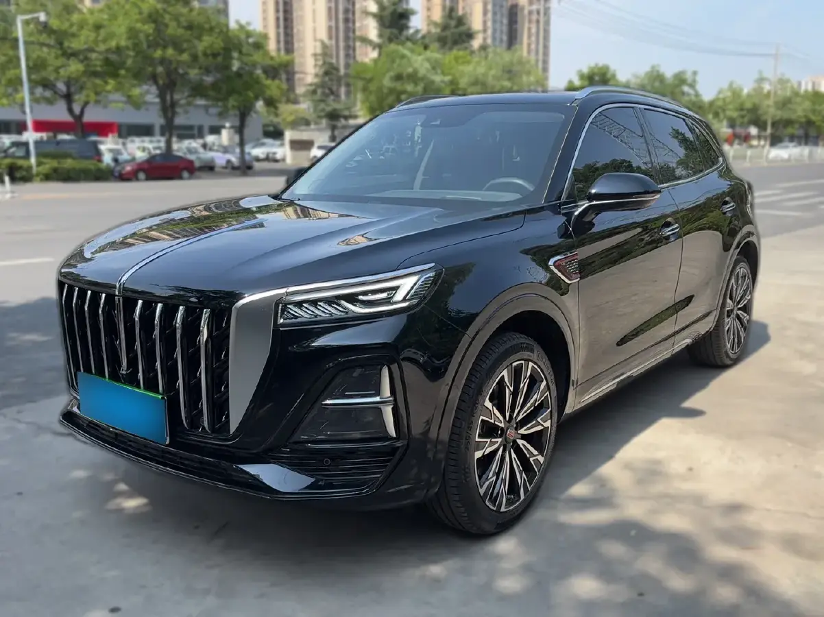 2023 HongQi HS5 2.0T 252HP L4 8AT