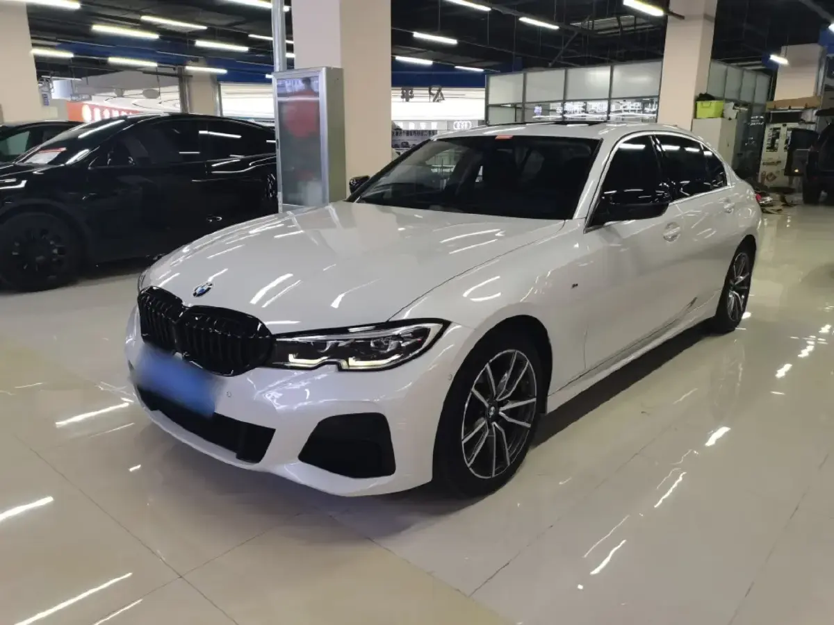 2020 BMW 3 Series 2.0T 184HP L4 8AT
