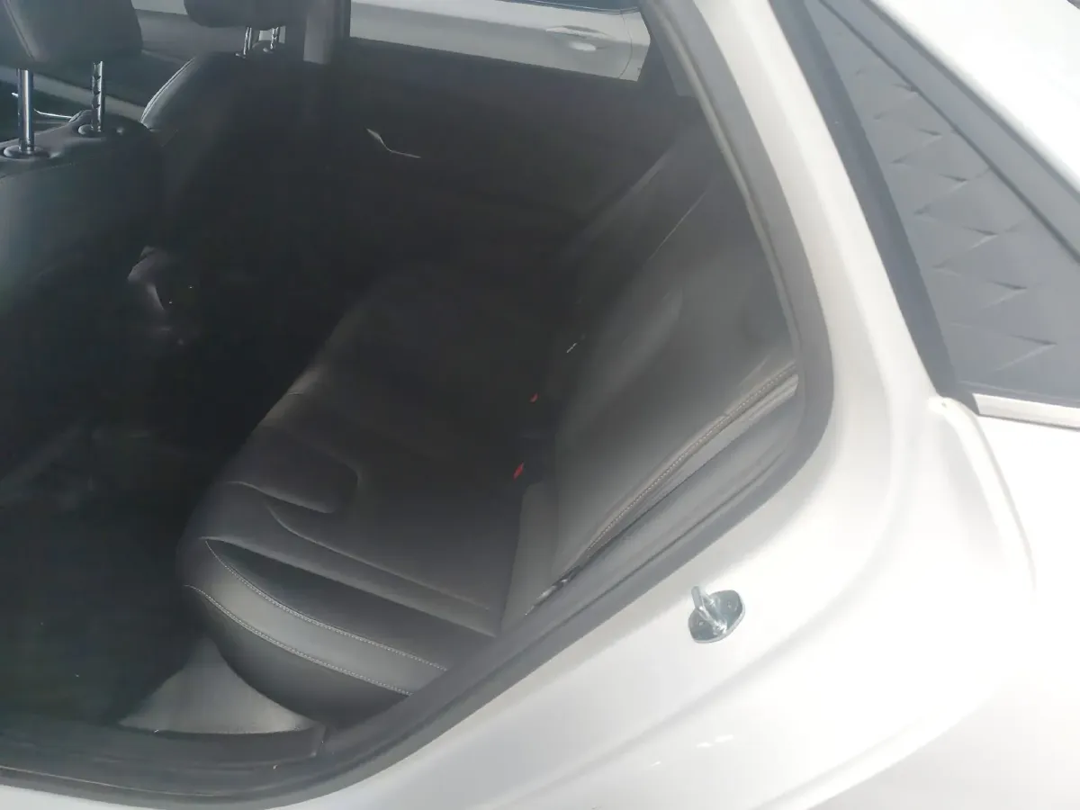 2023 Hyundai Elantra 1.5L 115HP L4 CVT,autocango,china used car exporter,china ev exporter,chinese used car exporter,chinese used ev exporter