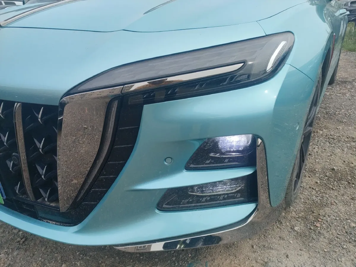 2023 HongQi H6 2.0T 252HP L4 8AT,autocango,china used car exporter,china ev exporter,chinese used car exporter,chinese used ev exporter