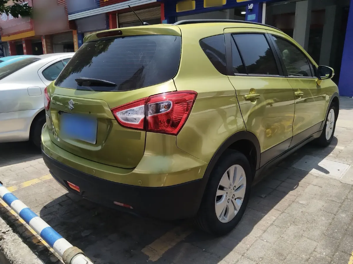 2014 Suzuki S-cross 1.6L 122HP L4 CVT,autocango,china used car exporter,china ev exporter,chinese used car exporter,chinese used ev exporter