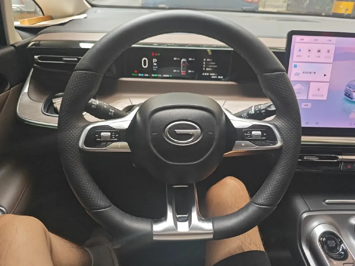 2024 GAC Trumpchi E8 2.0L 140HP L4 2DHT PHEV 25.57KWH,autocango,china used car exporter,china ev exporter,chinese used car exporter,chinese used ev exporter