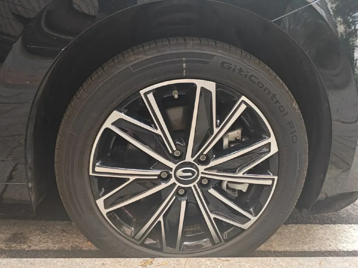 2024 GAC Trumpchi E8 2.0L 140HP L4 2DHT PHEV 25.57KWH,autocango,china used car exporter,china ev exporter,chinese used car exporter,chinese used ev exporter