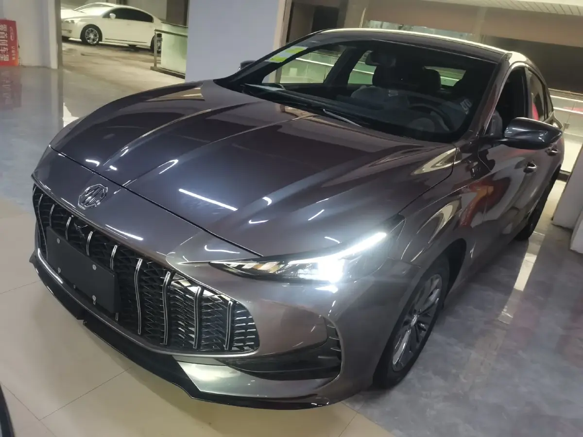 2025 MG 5 1.5L 129HP L4 CVT