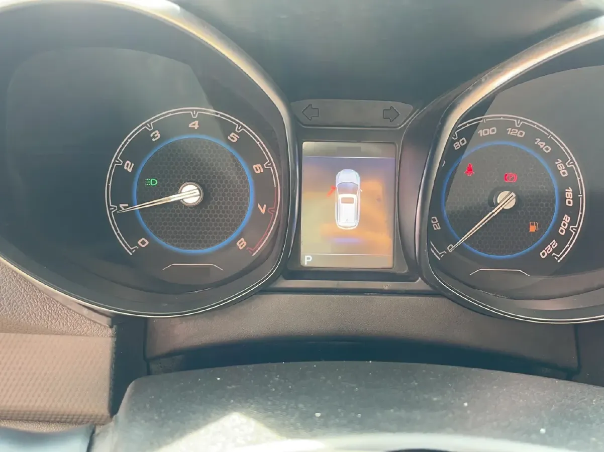 2016 Chery Tiggo 5 2.0L 139HP L4 CVT,autocango,china used car exporter,china ev exporter,chinese used car exporter,chinese used ev exporter