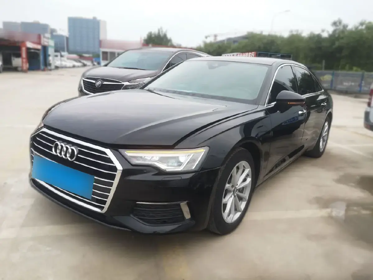 2020 Audi A6L 2.0T 190HP L4 7DCT