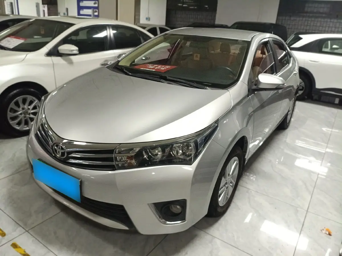 2014 Toyota Corolla 1.6L 122HP L4 CVT
