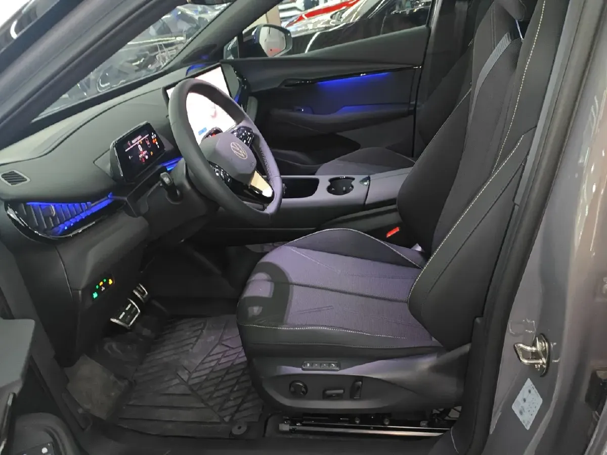 2024 Volkswagen ID.UNYX 06 BEV 80.2KWH,autocango,china used car exporter,china ev exporter,chinese used car exporter,chinese used ev exporter