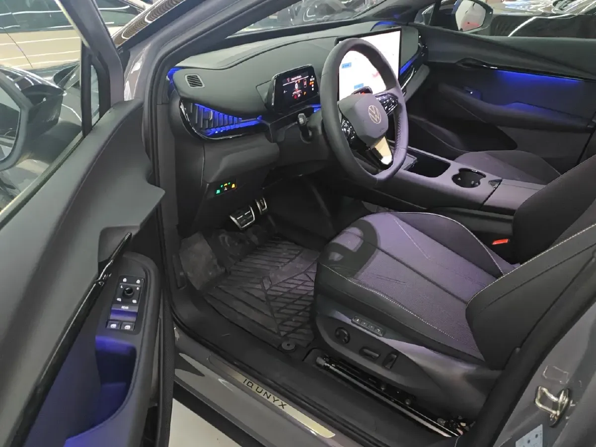 2024 Volkswagen ID.UNYX 06 BEV 80.2KWH,autocango,china used car exporter,china ev exporter,chinese used car exporter,chinese used ev exporter