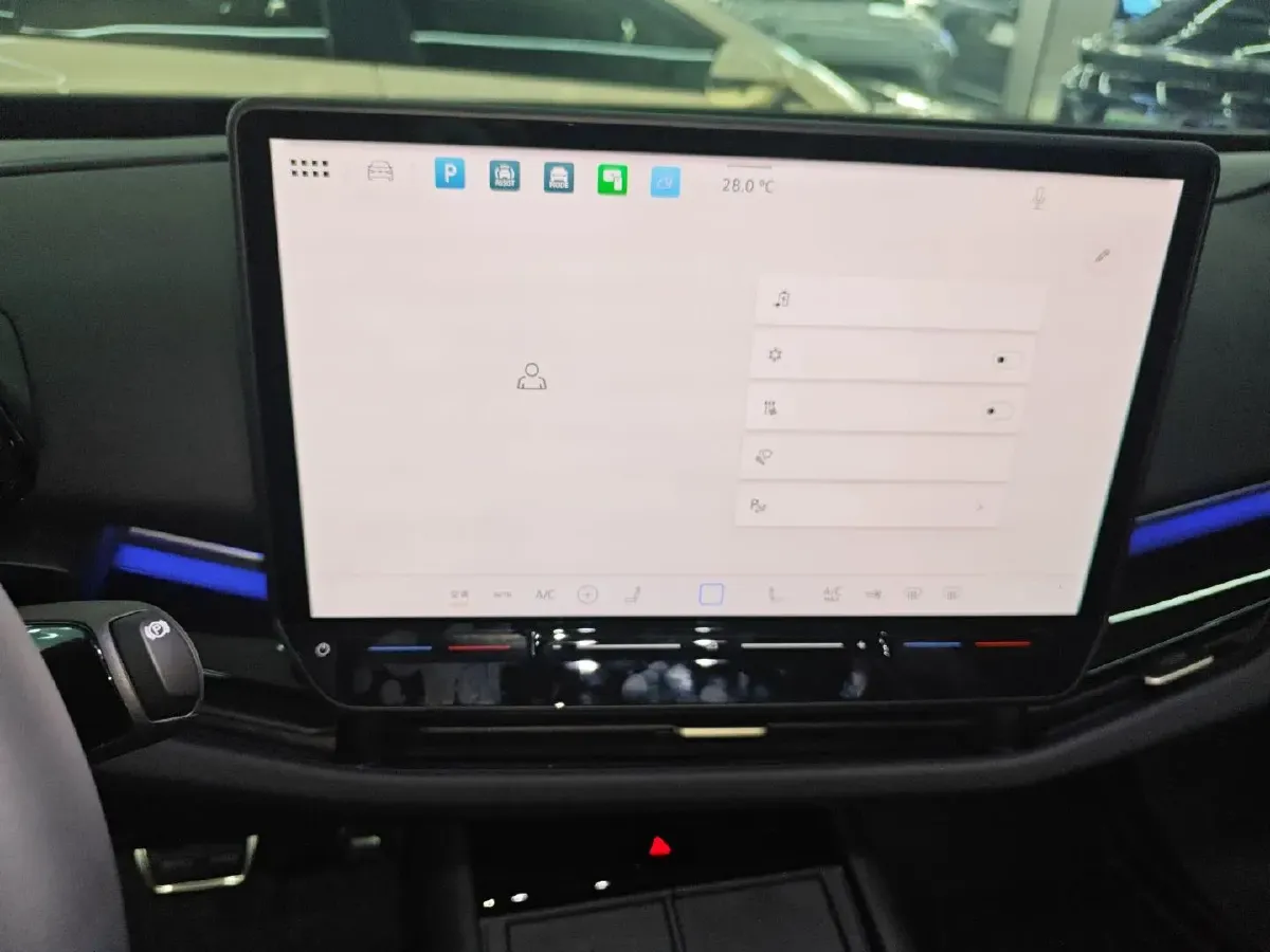 2024 Volkswagen ID.UNYX 06 BEV 80.2KWH,autocango,china used car exporter,china ev exporter,chinese used car exporter,chinese used ev exporter