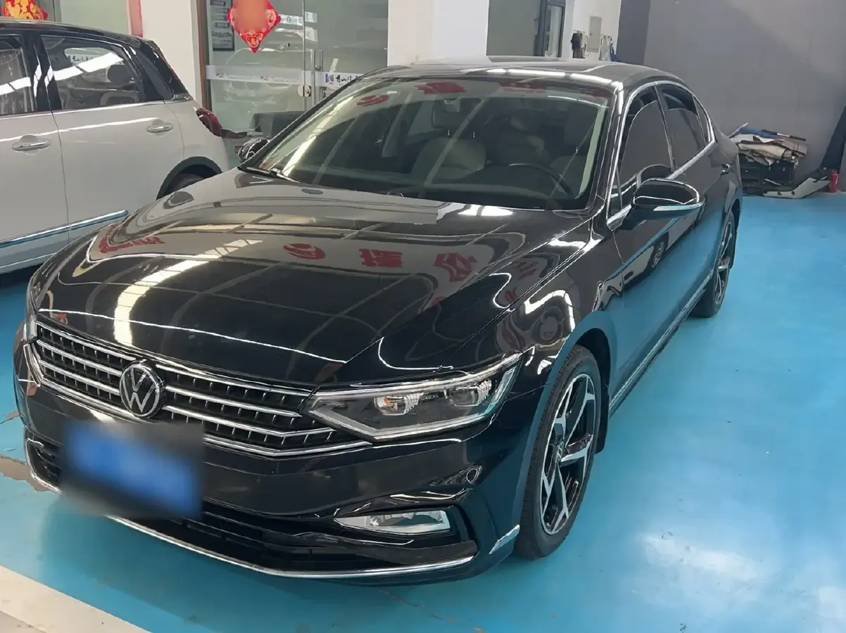 2023 Volkswagen Magotan 2.0T 186HP L4 7DCT